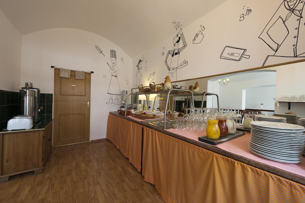 Eurowings Hotel Praga Exterior foto